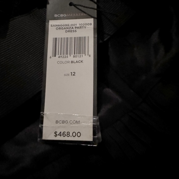 NWT BCBGMaxAzaria black crepe satin & lace prom dress - Picture 3 of 3